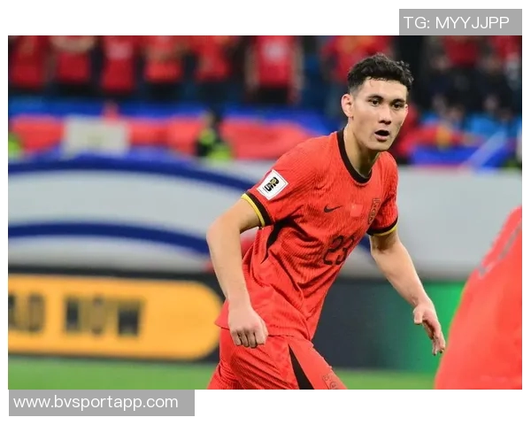 天秀表现！拜合拉木双响助力U22国足2-0领先韩国队