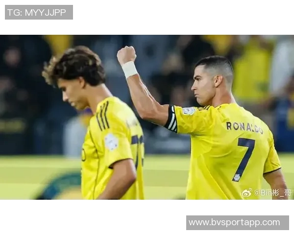 菲利克斯谈与C罗合作感受：轻松踢球找回昔日自我