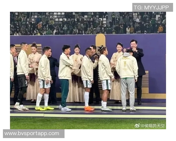 北京市体育局和足协领导现场观战足协杯决赛展现对足球发展的重视