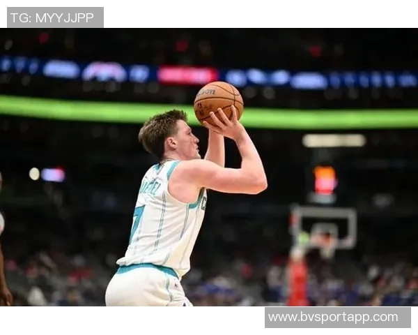 克尼佩尔闪耀全场贡献33分5板9助弗拉格与VJ联手助力球队胜利